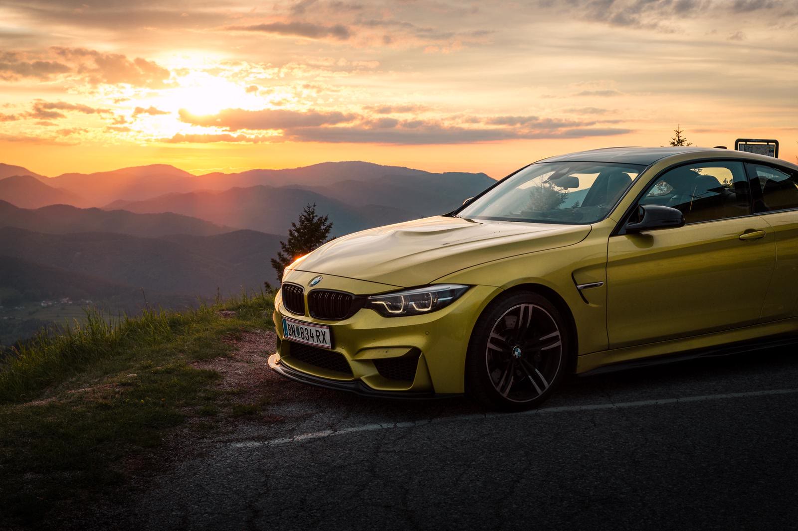 BMW M4 F82 Austin Yellow Sonnenuntergang Aufner Sportwagen